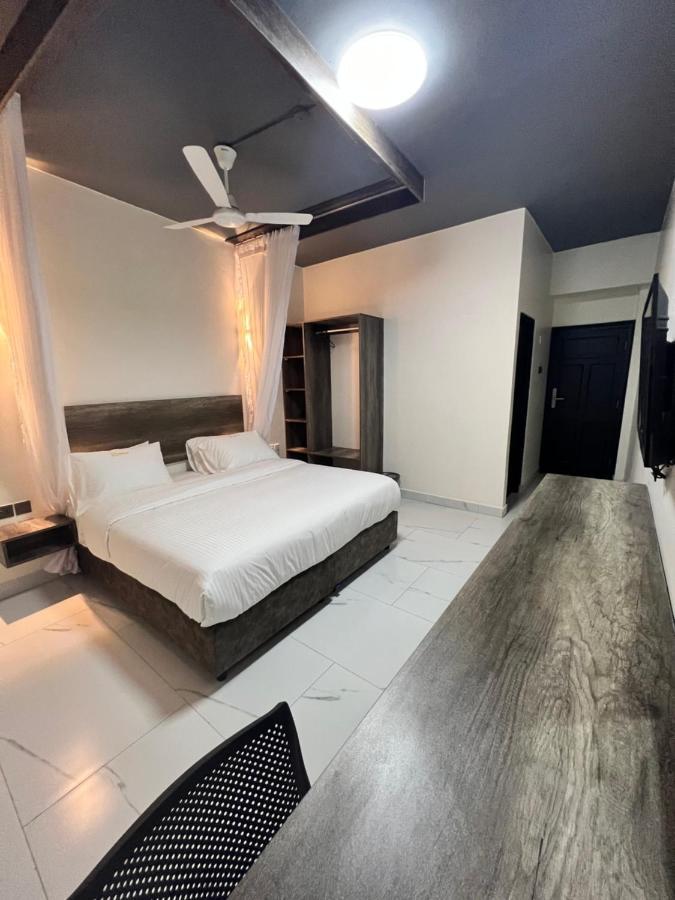 The Ivory Suites Mombasa Exterior foto