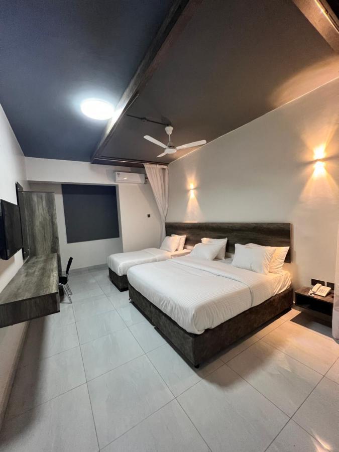 The Ivory Suites Mombasa Exterior foto