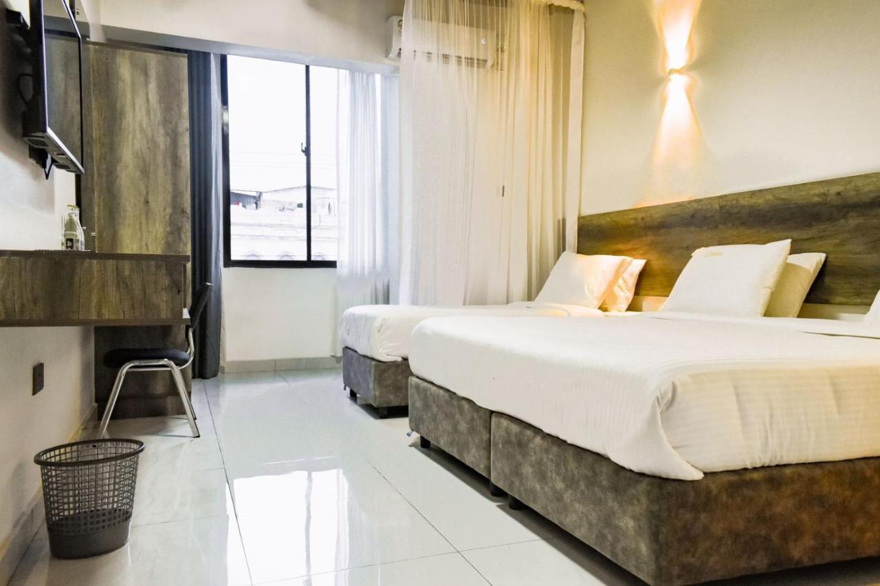 The Ivory Suites Mombasa Exterior foto