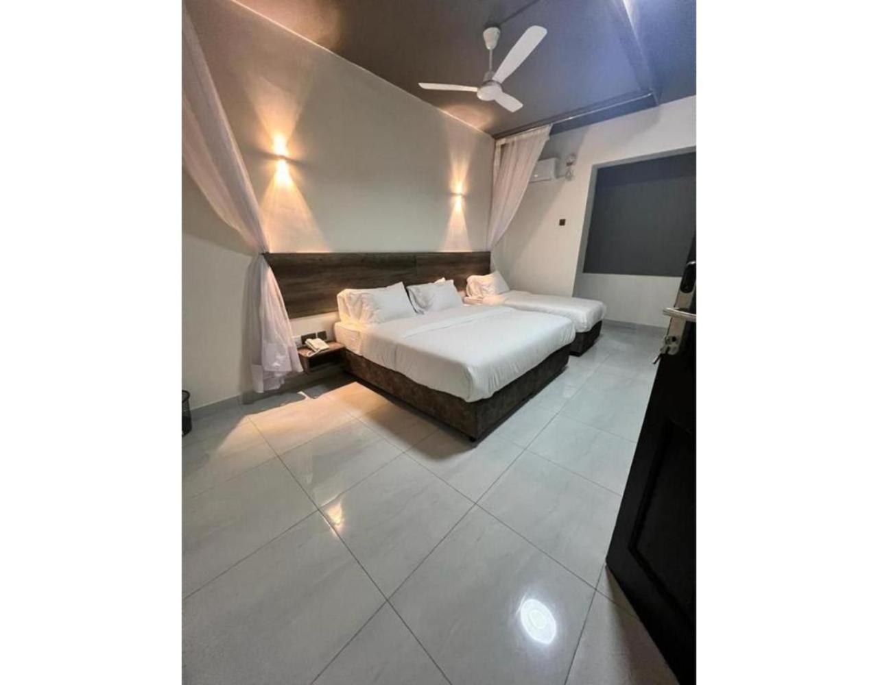 The Ivory Suites Mombasa Exterior foto
