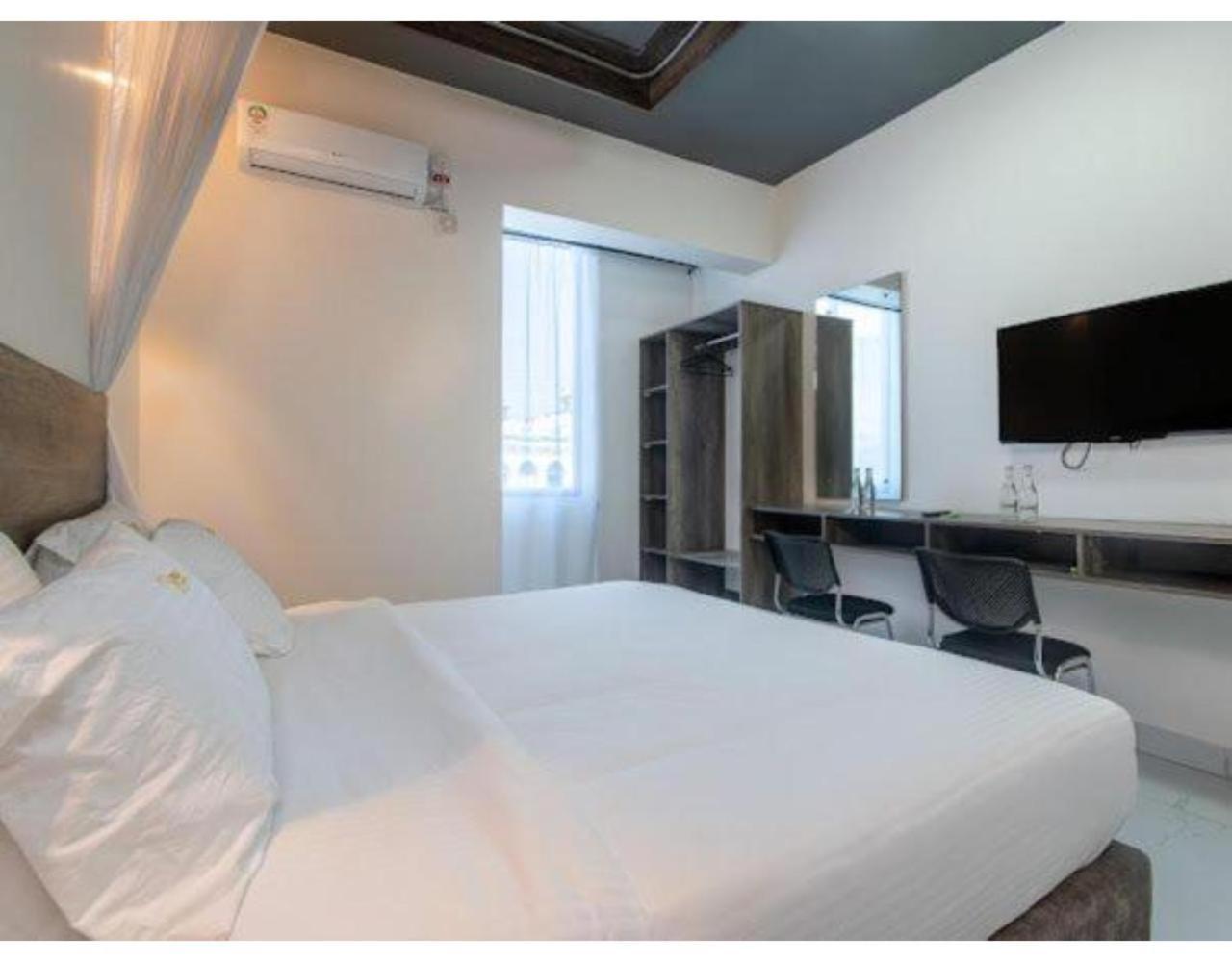 The Ivory Suites Mombasa Exterior foto
