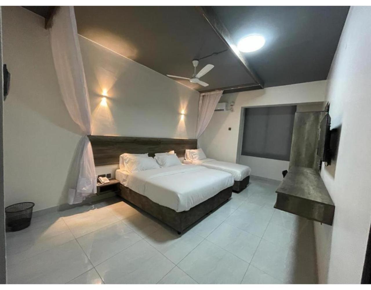 The Ivory Suites Mombasa Exterior foto