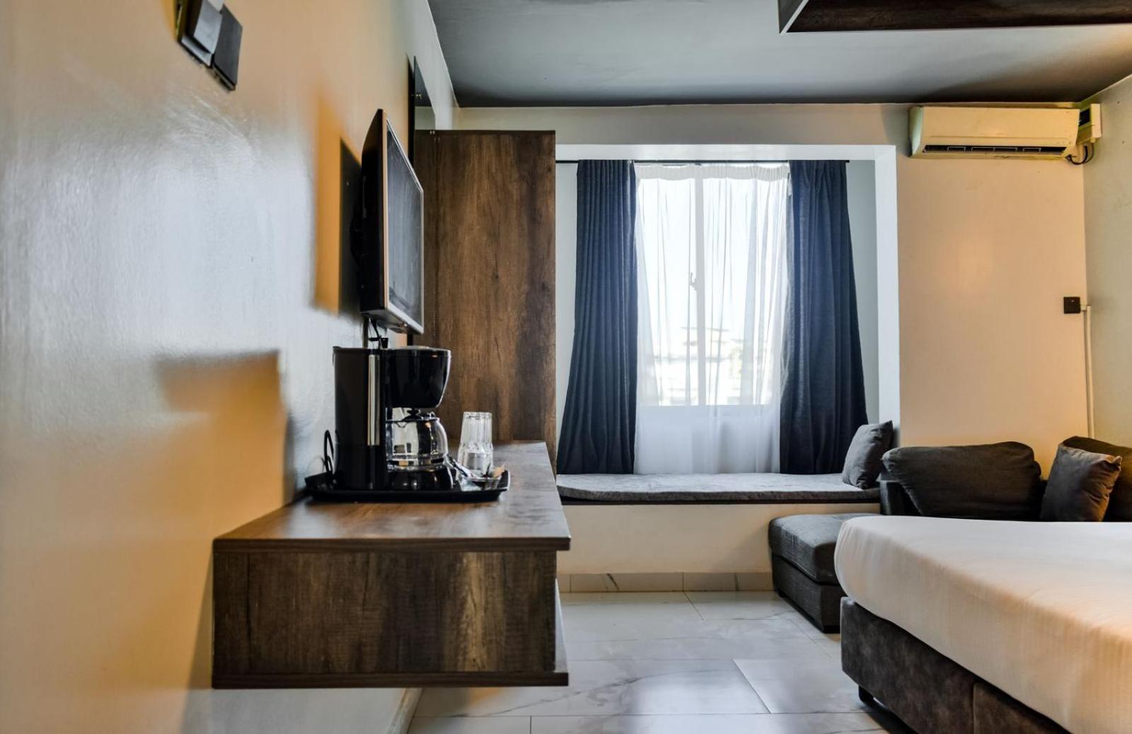 The Ivory Suites Mombasa Exterior foto